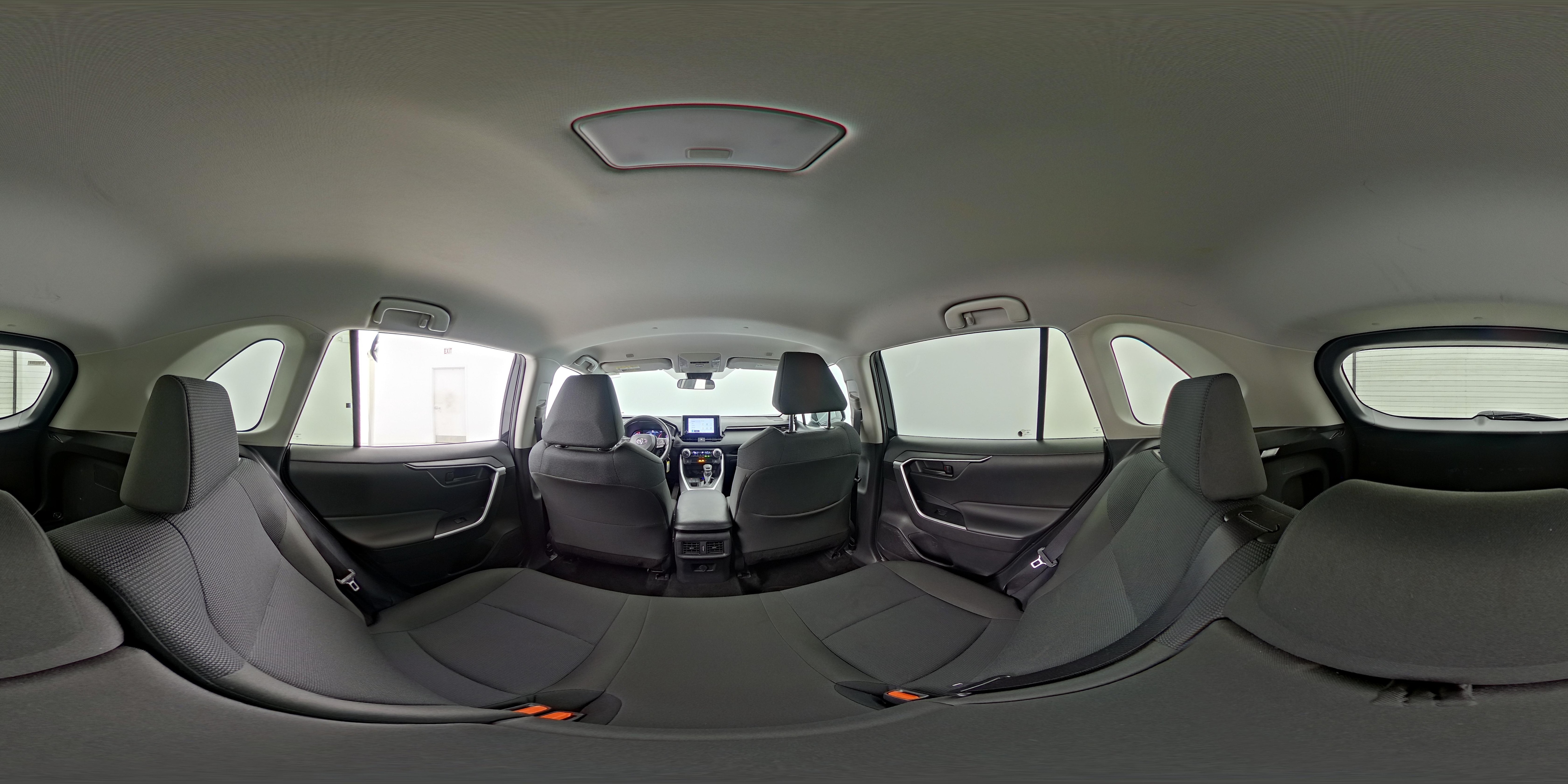 2025 Toyota RAV4 LE - Photo 26