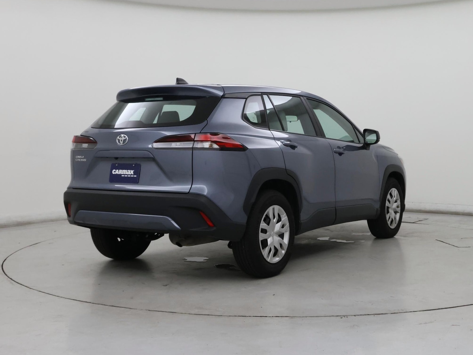 2026 Toyota Corolla Cross L - Photo 9