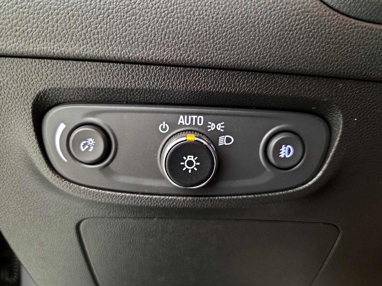 2023 Buick Encore GX Select - Photo 14