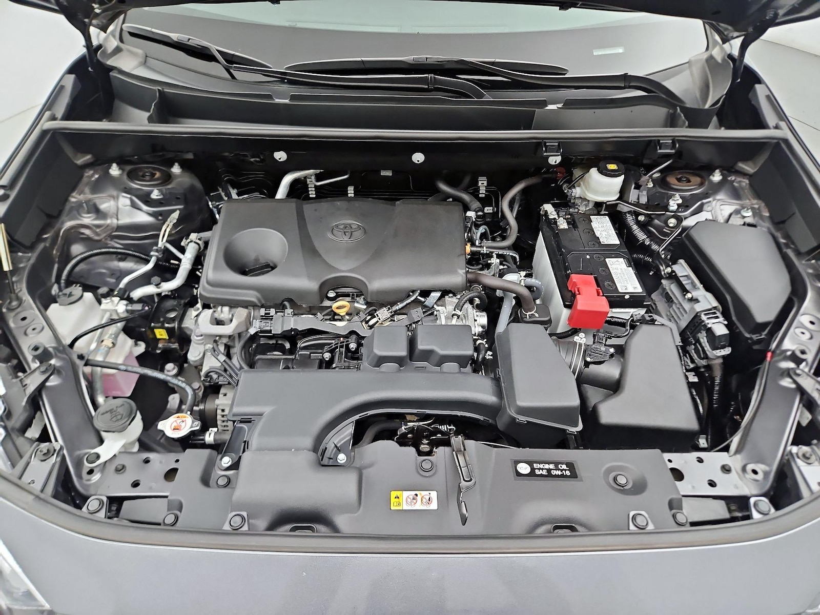 2024 Toyota RAV4 XLE - Photo 22