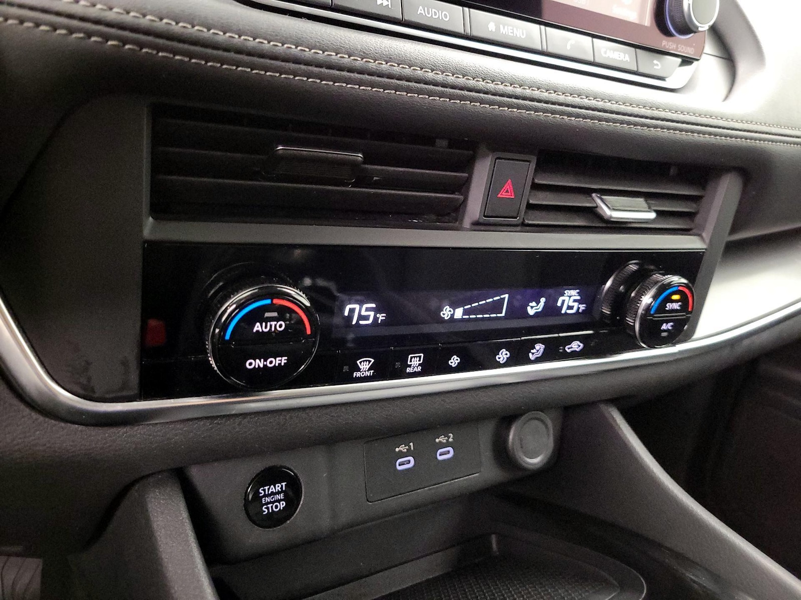 2024 Nissan Rogue SV - Photo 17