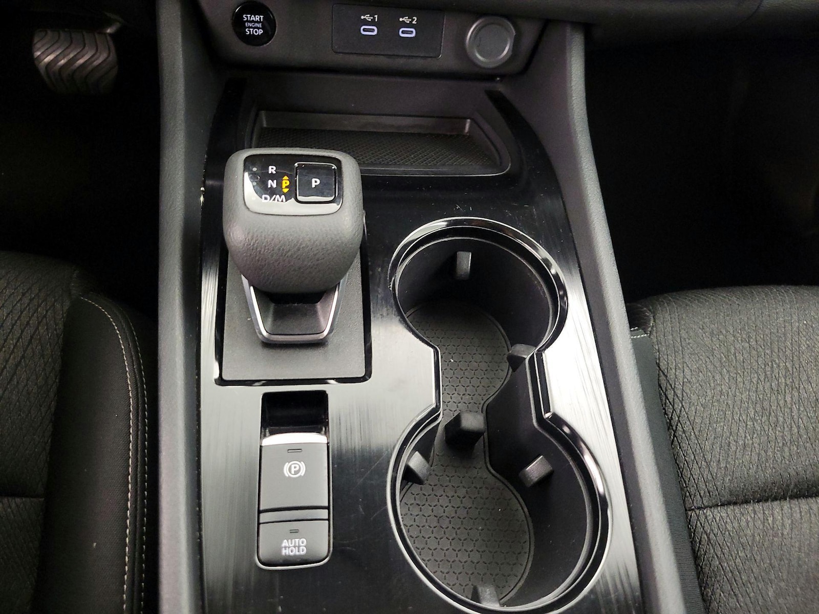 2024 Nissan Rogue SV - Photo 18