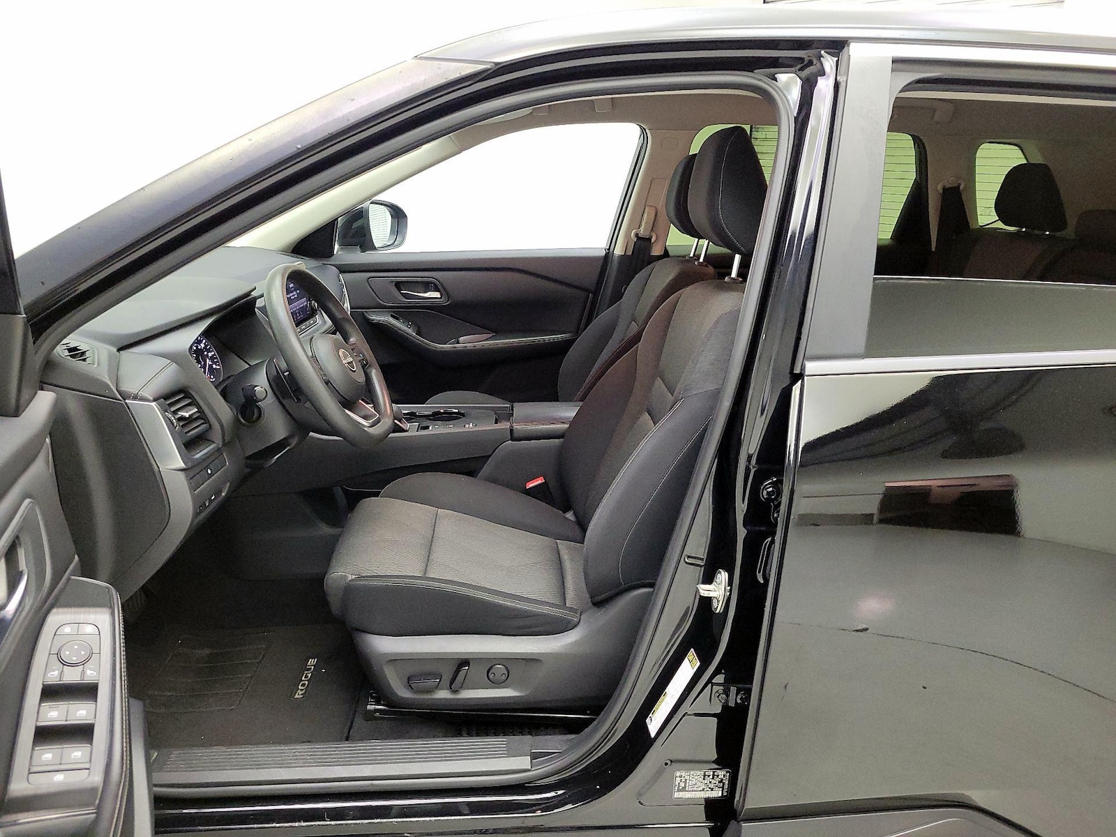 Power Seat(s) & Side Airbags