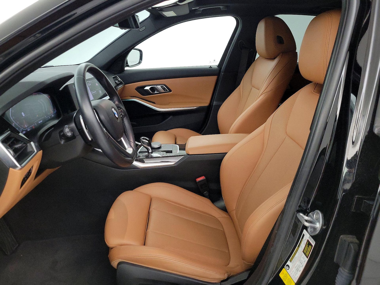 2022 BMW 3 Series 330i - Photo 12