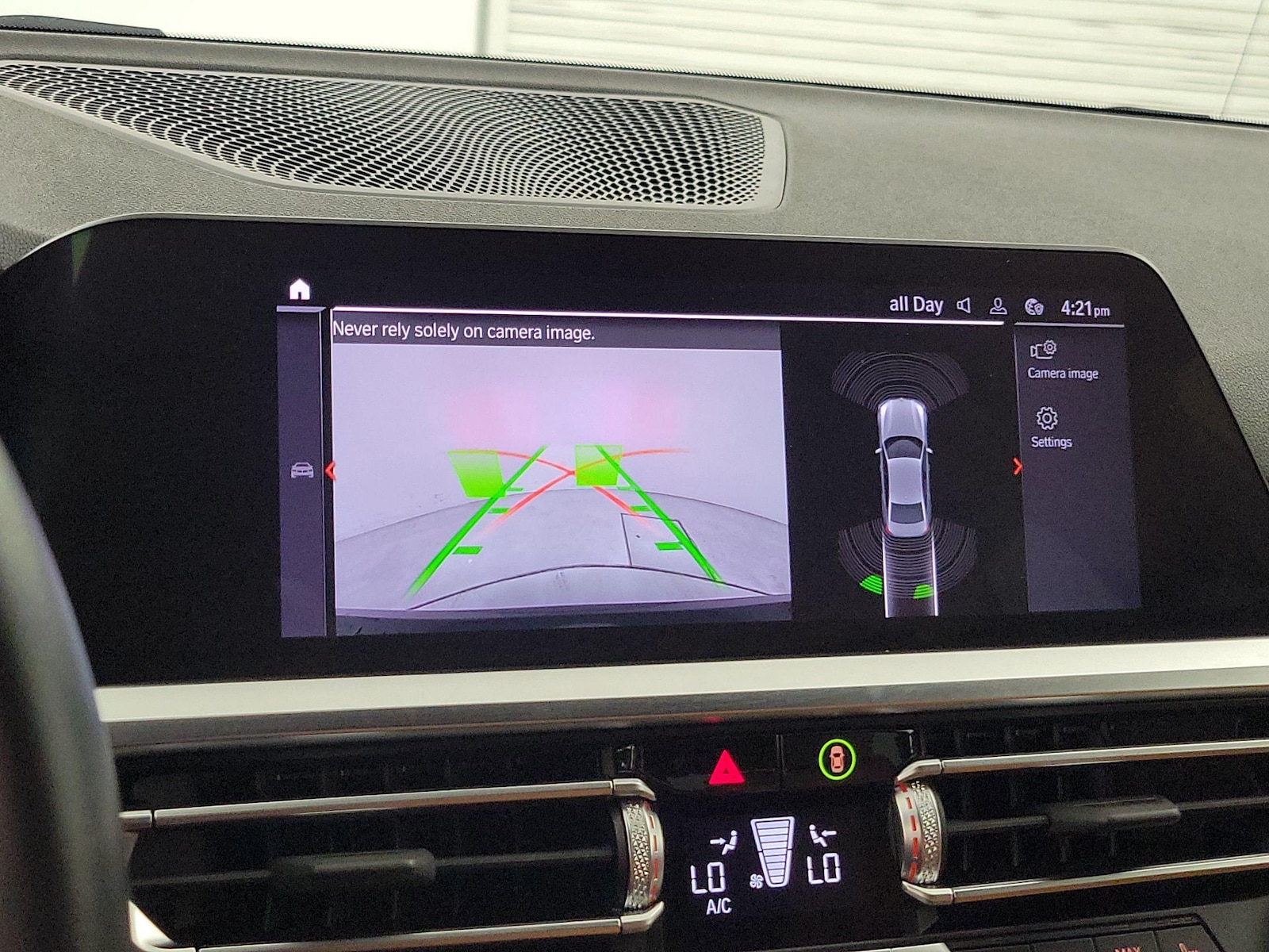 2022 BMW 3 Series 330i - Photo 16
