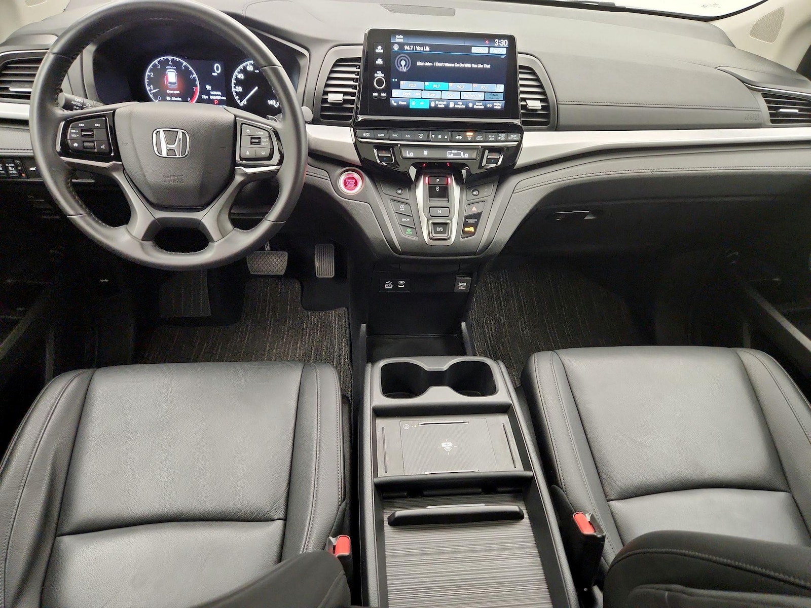 Apple CarPlay® & Android Auto™