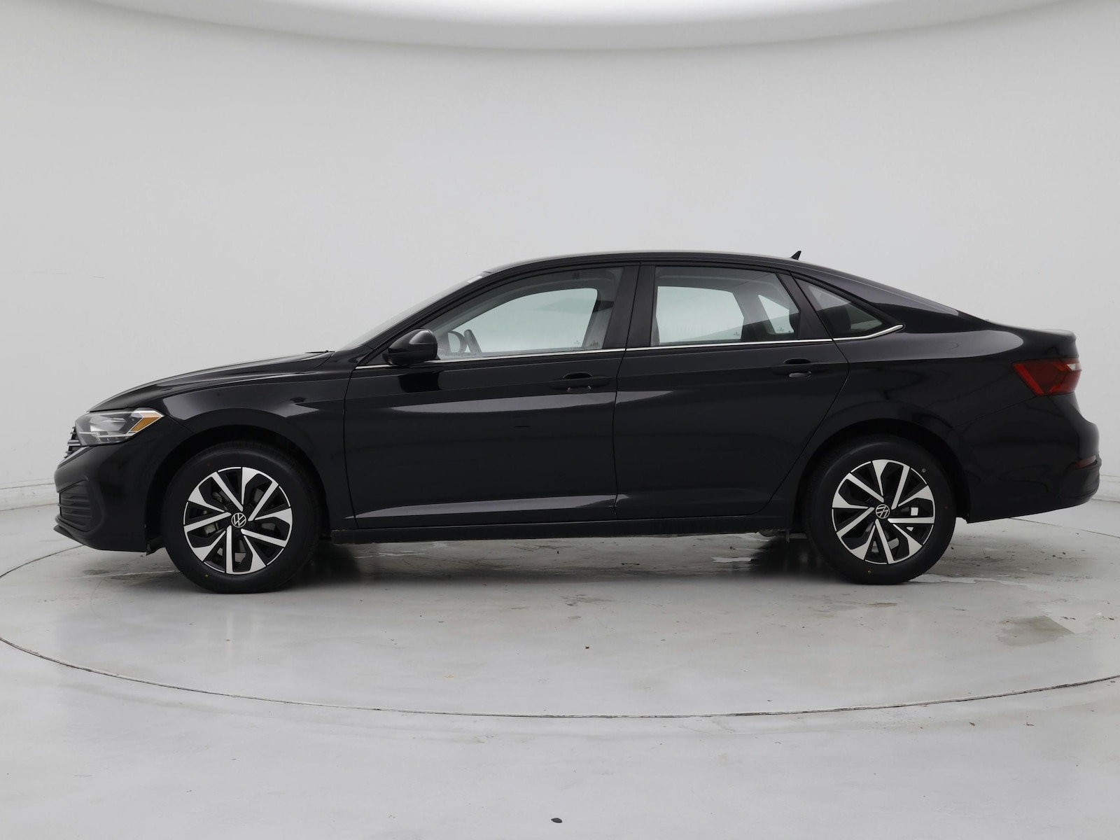 2024 Volkswagen Jetta S - Photo 4