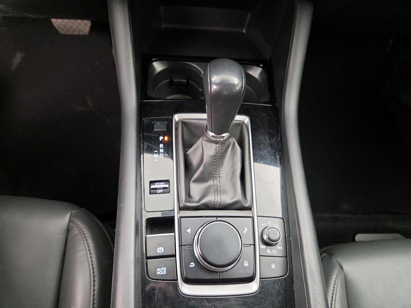 2025 Mazda Mazda3 Select Sport - Photo 18