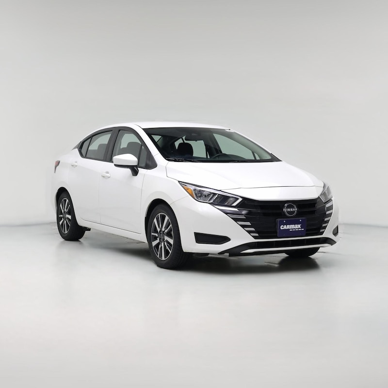 2023 Nissan Versa SV