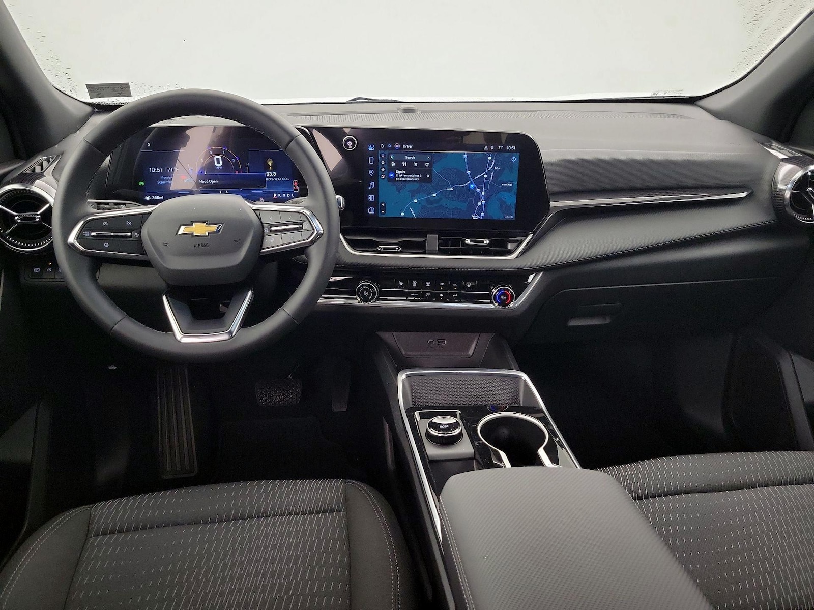 2027 Chevrolet Equinox LT - Photo 10