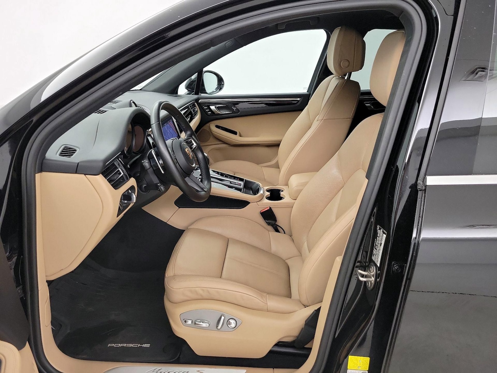 2022 Porsche Macan S - Photo 12