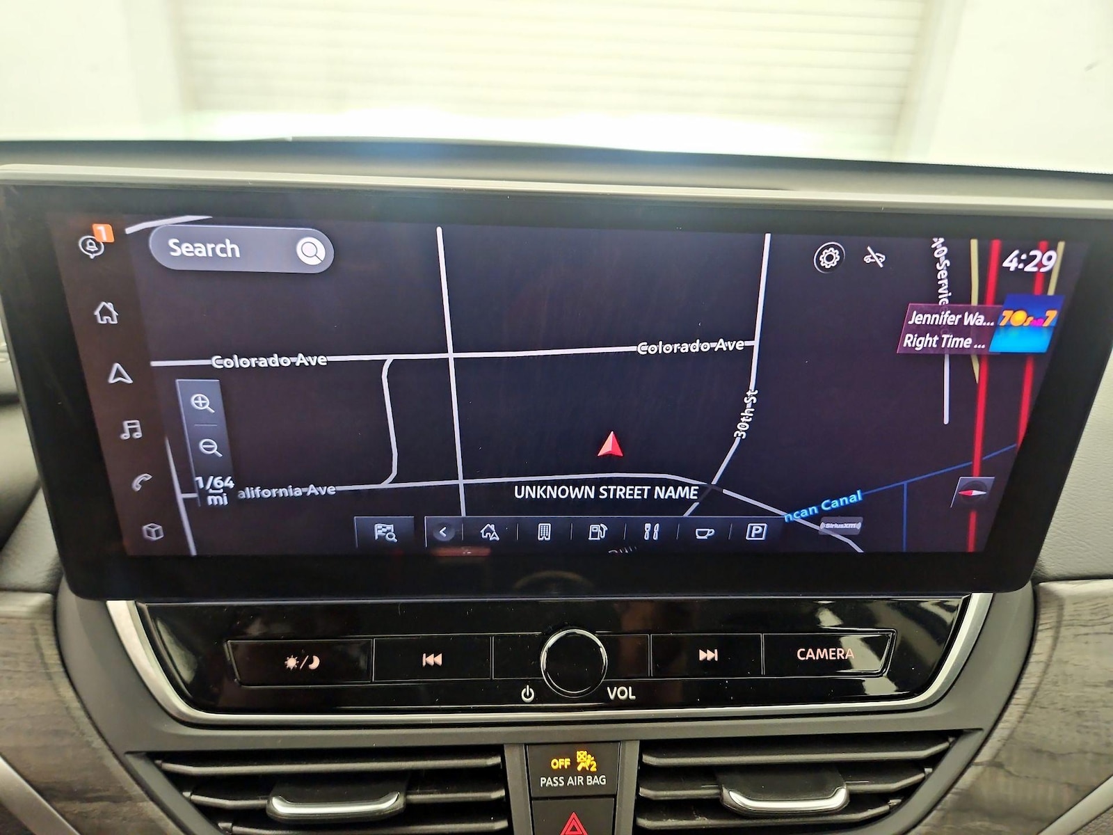 2025 Nissan Altima SL - Photo 13