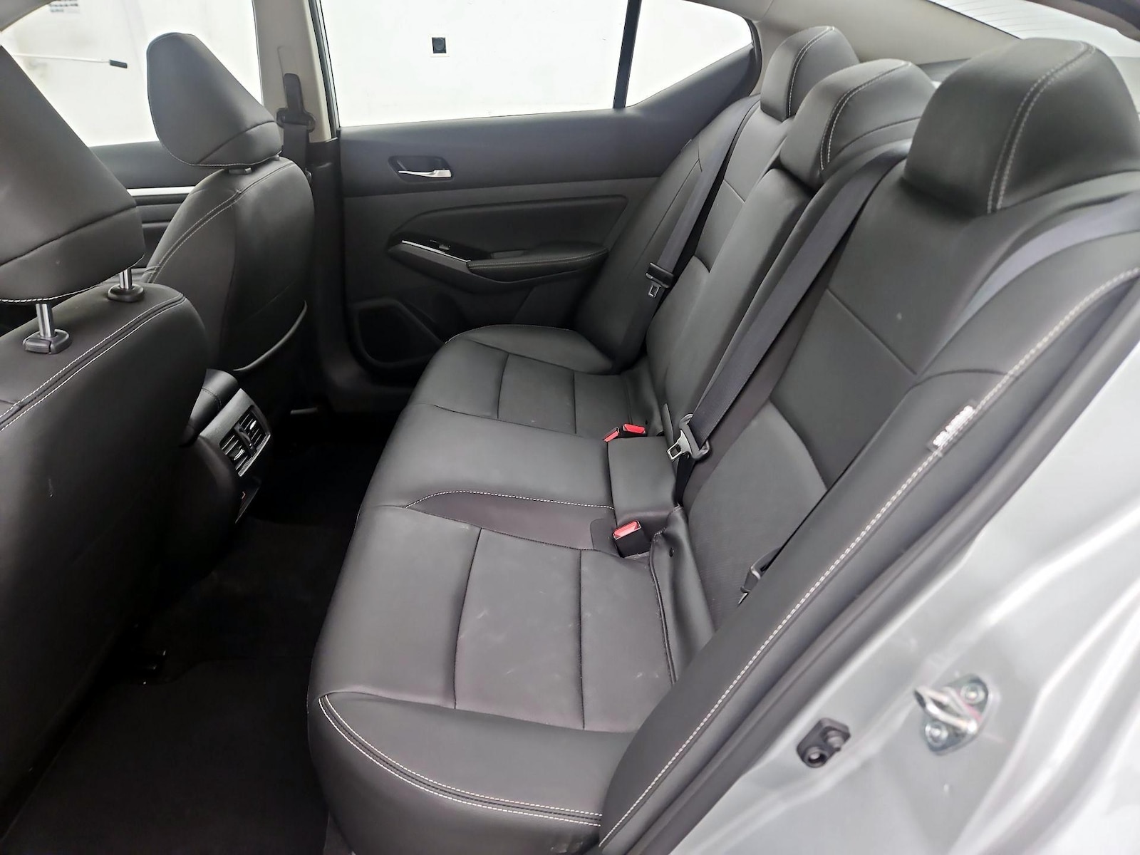 2025 Nissan Altima SL - Photo 20