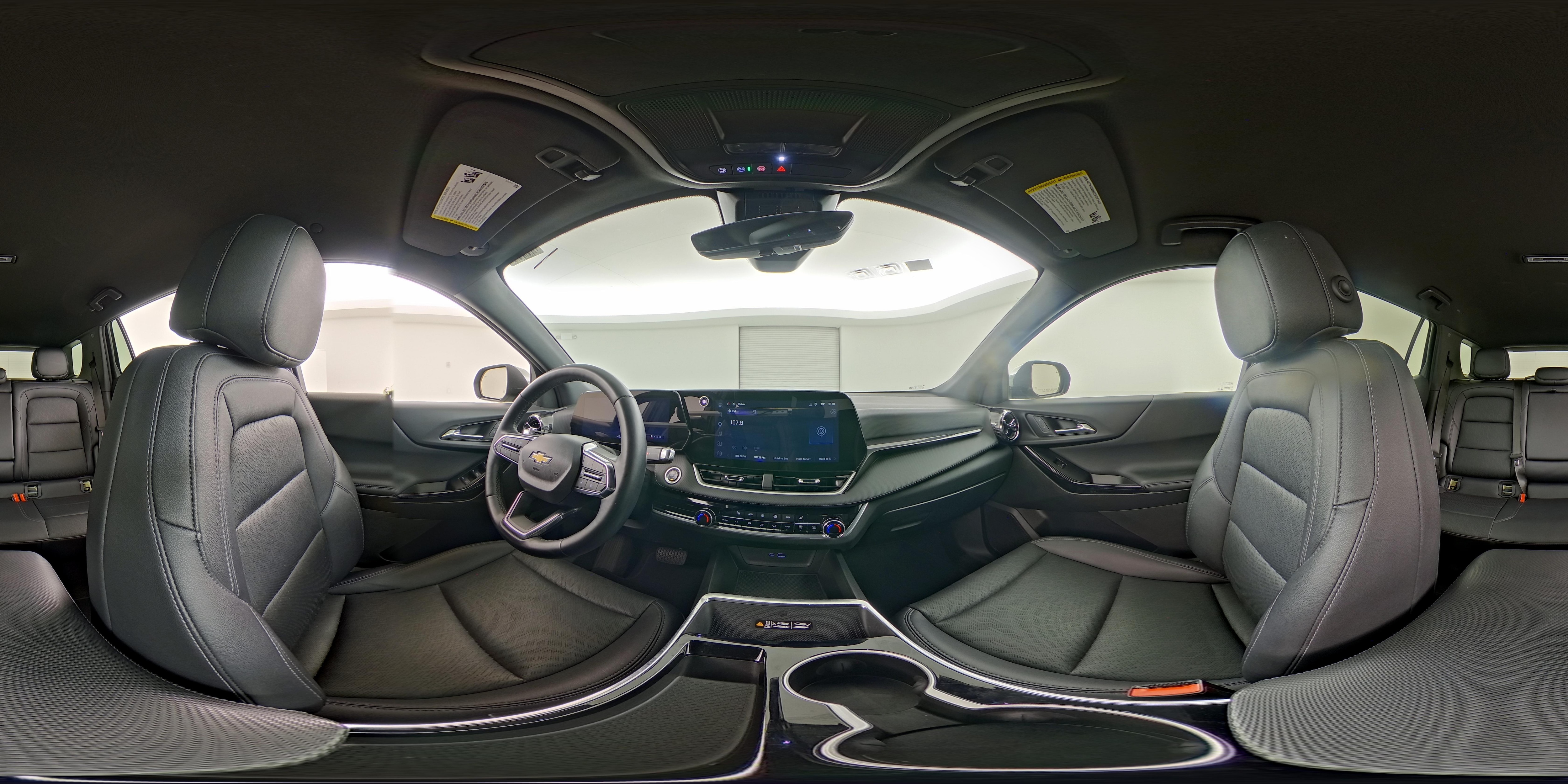 2025 Chevrolet Equinox LT - Photo 25