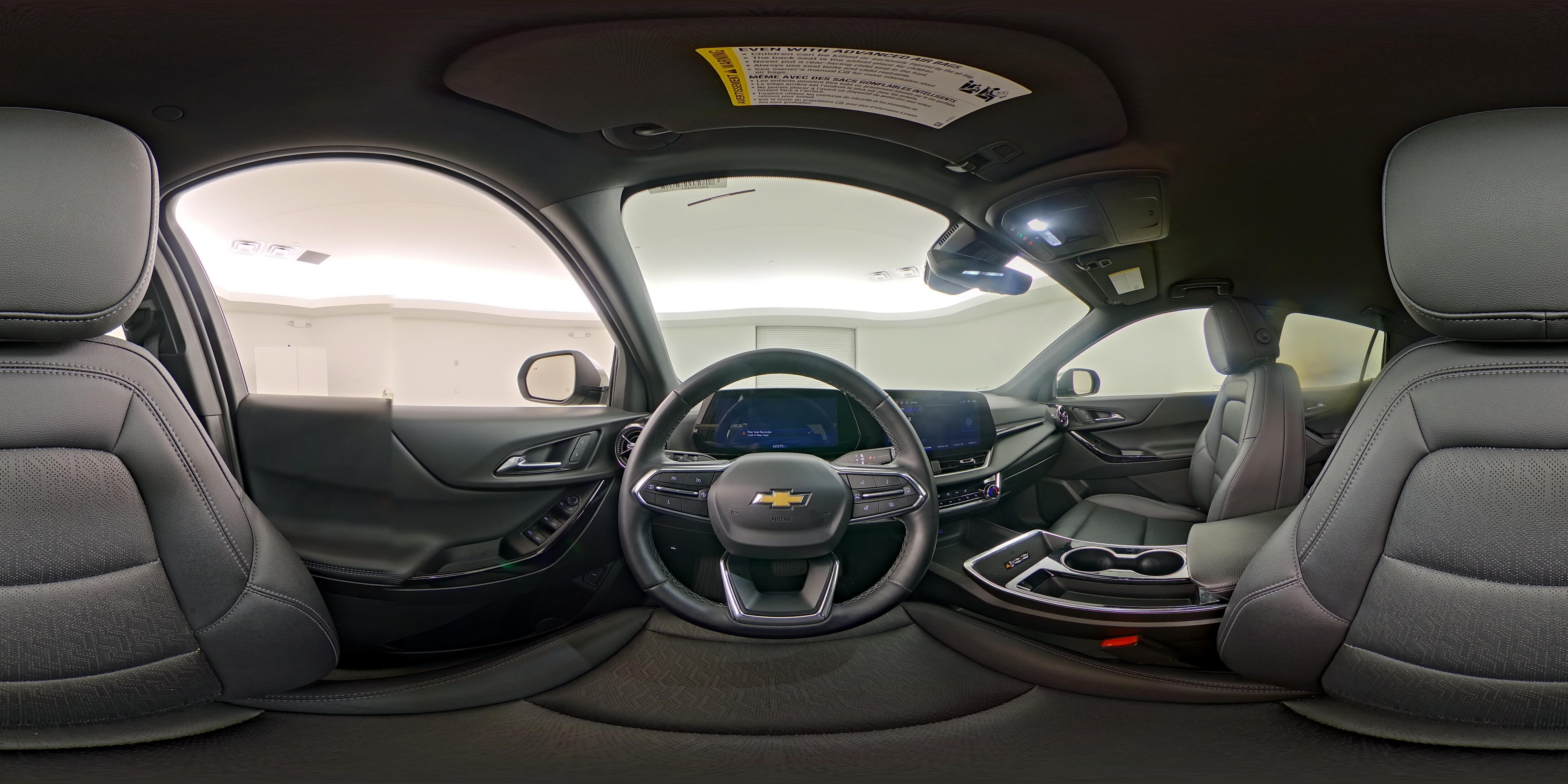 2025 Chevrolet Equinox LT - Photo 27