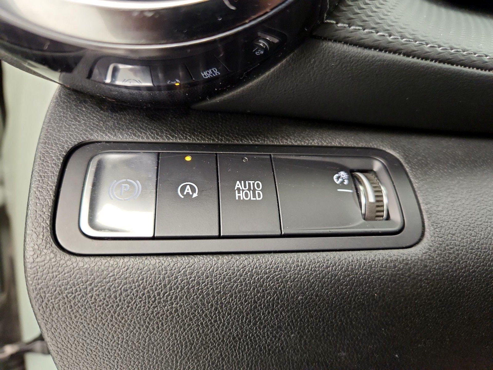2025 Chevrolet Equinox LT - Photo 14