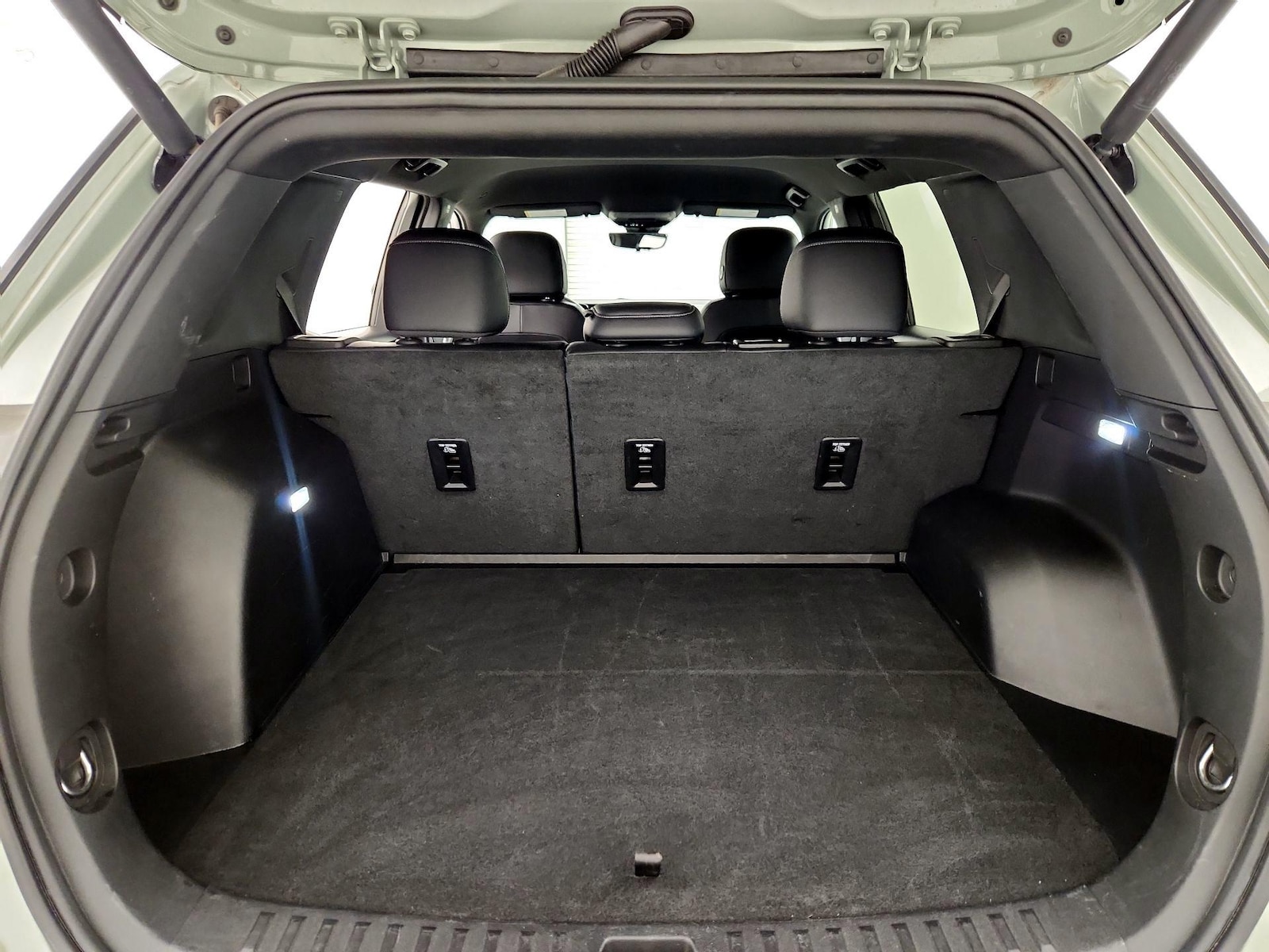 2025 Chevrolet Equinox LT - Photo 22