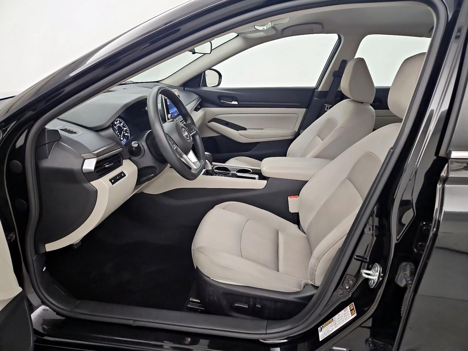 Power Seat(s) & Side Airbags