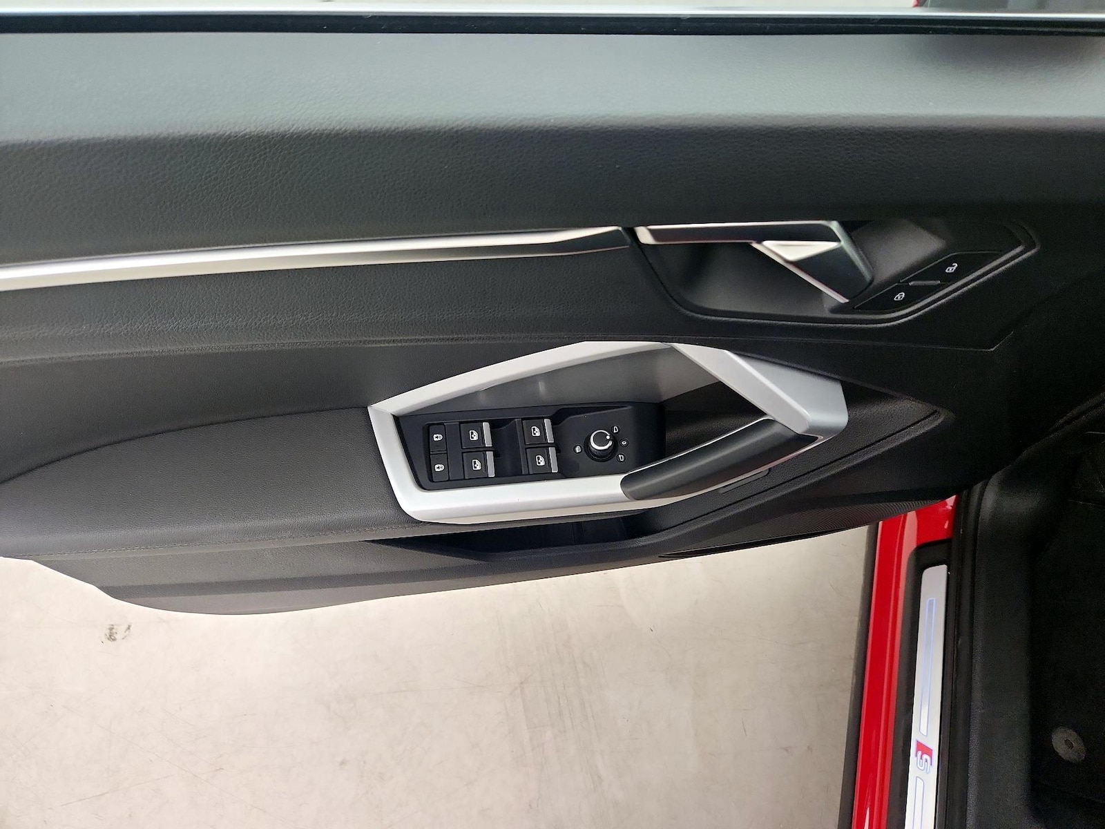 2025 Audi Q3 S Line Premium - Photo 11