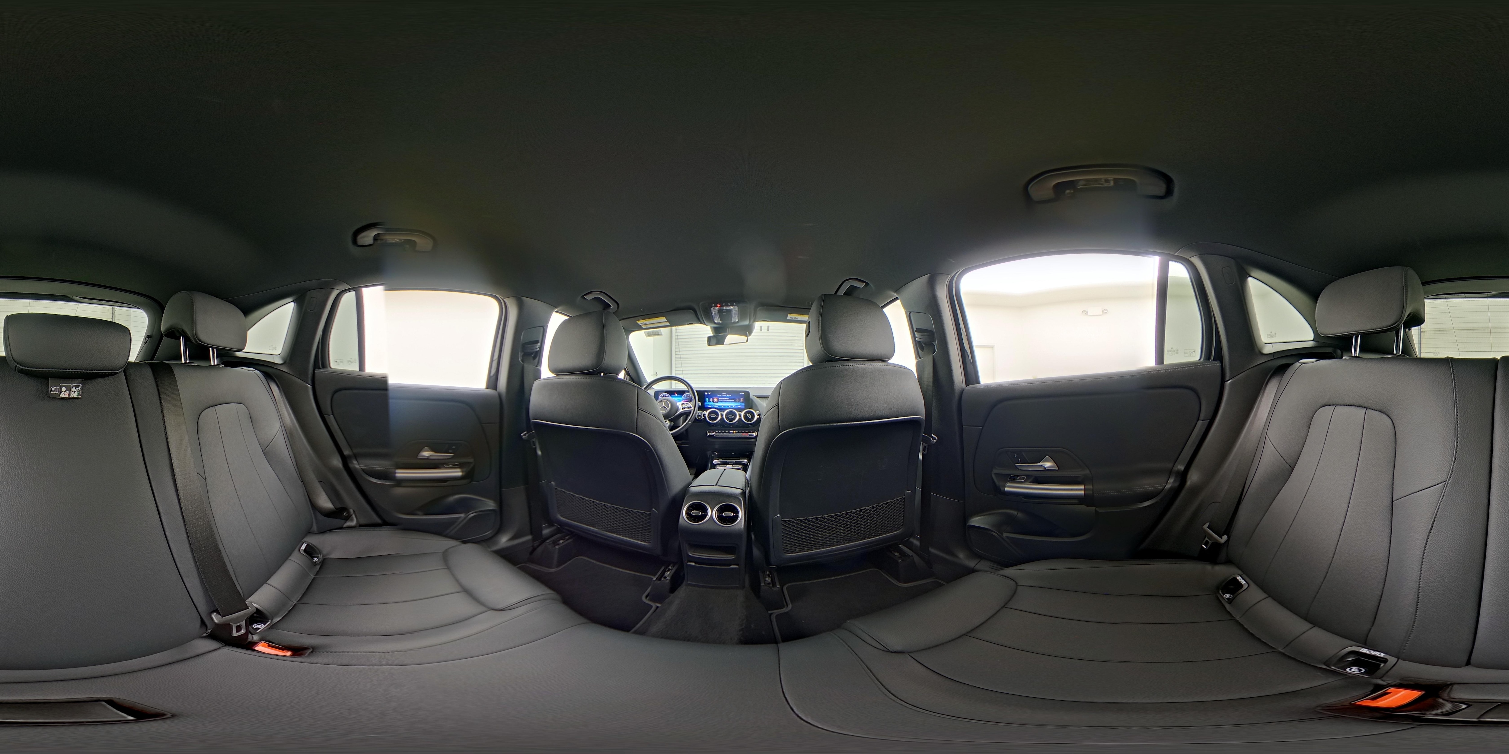 2025 Mercedes-Benz GLA GLA250 - Photo 25