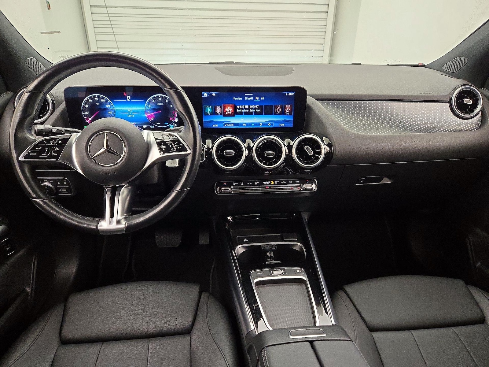 2025 Mercedes-Benz GLA GLA250 - Photo 10
