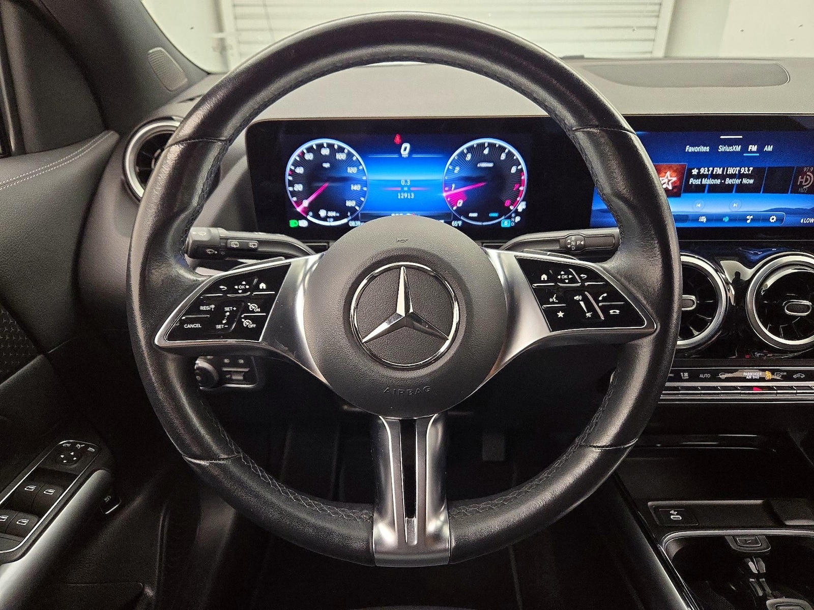 2025 Mercedes-Benz GLA GLA250 - Photo 11