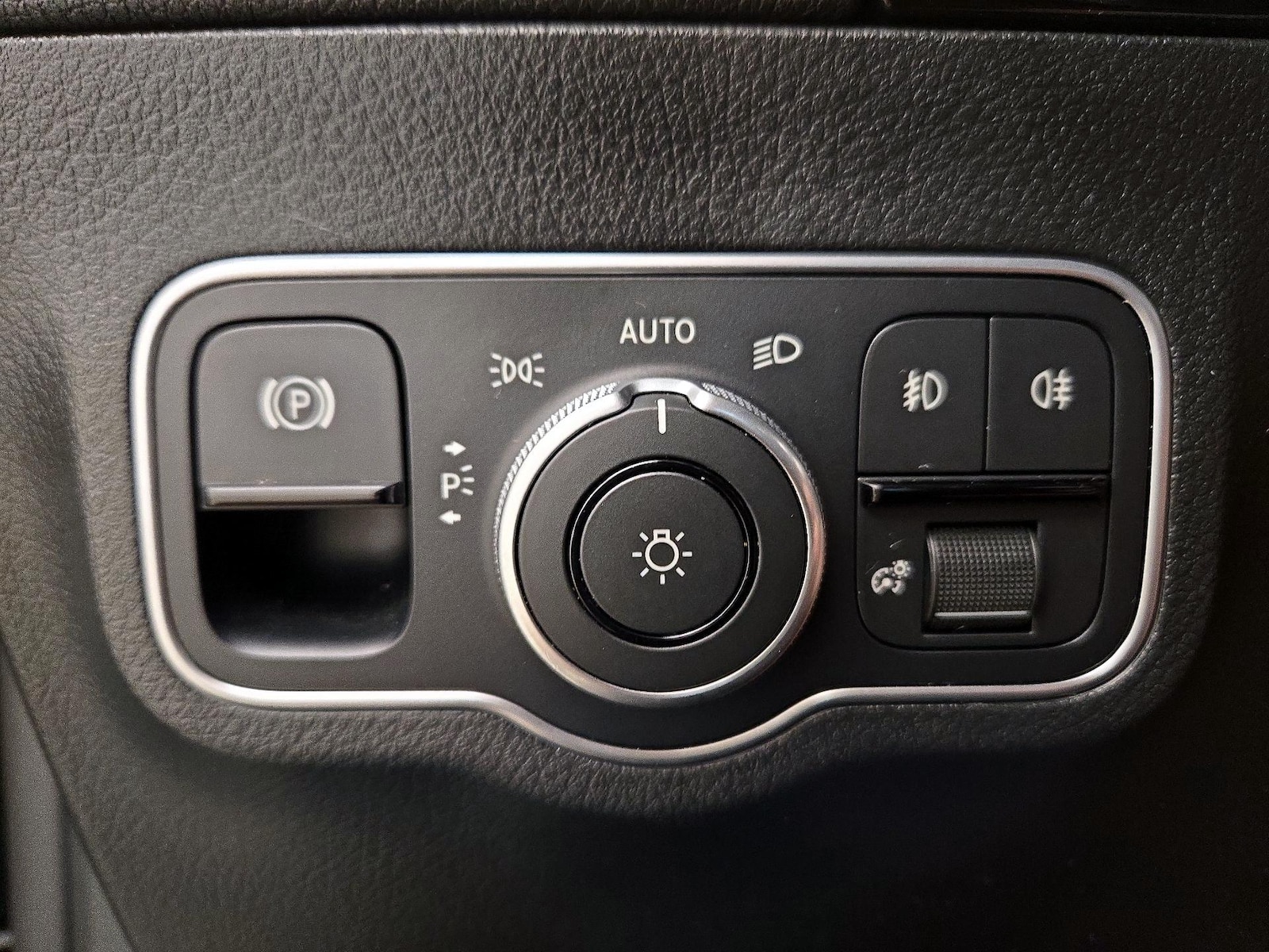 2025 Mercedes-Benz GLA GLA250 - Photo 14