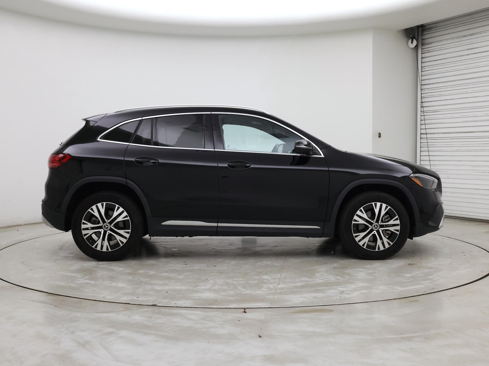 2025 Mercedes-Benz GLA GLA250 - Photo 8