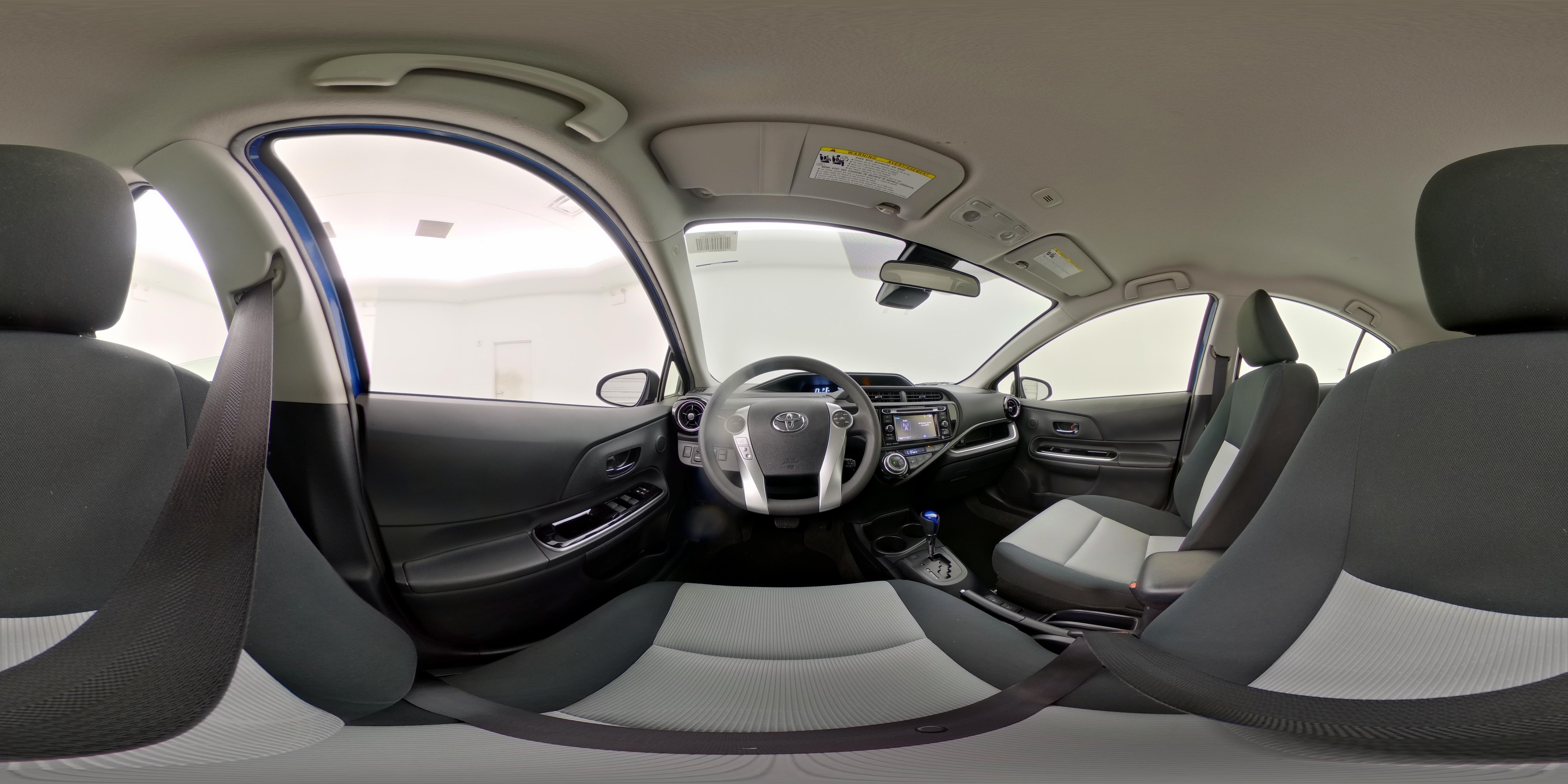2017 Toyota Prius c Three - Photo 25