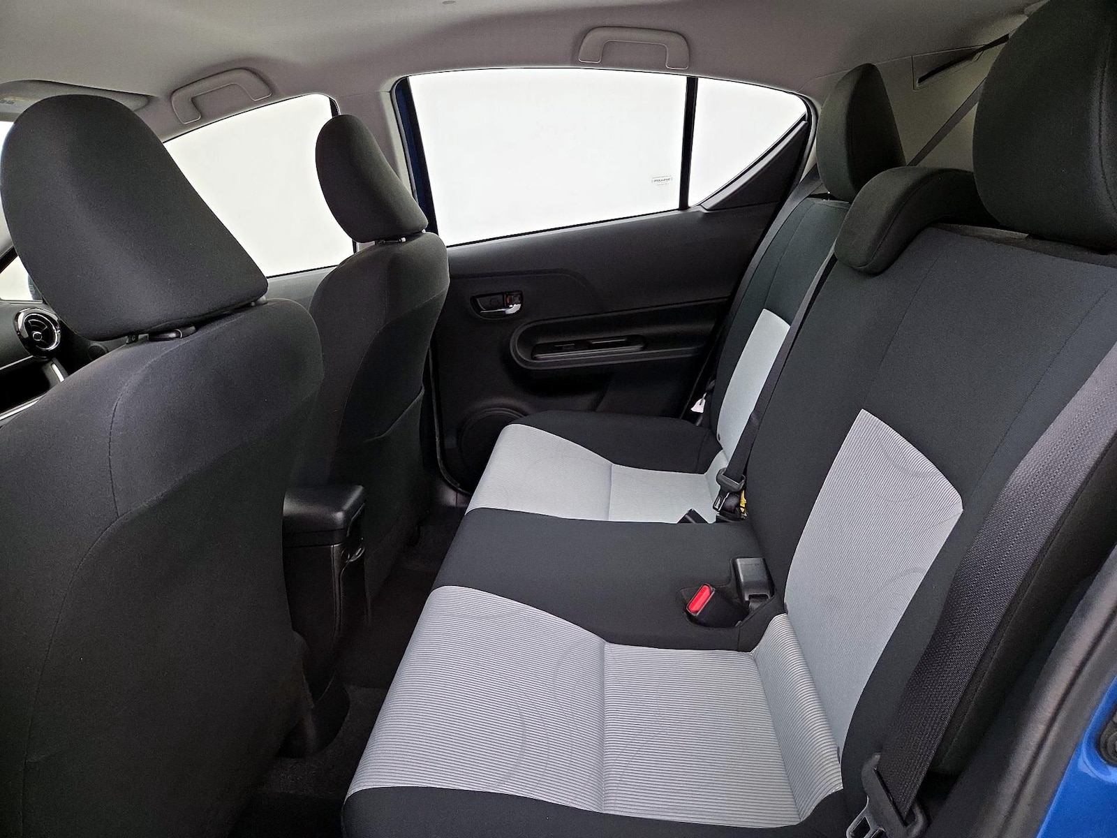 2017 Toyota Prius c Three - Photo 19