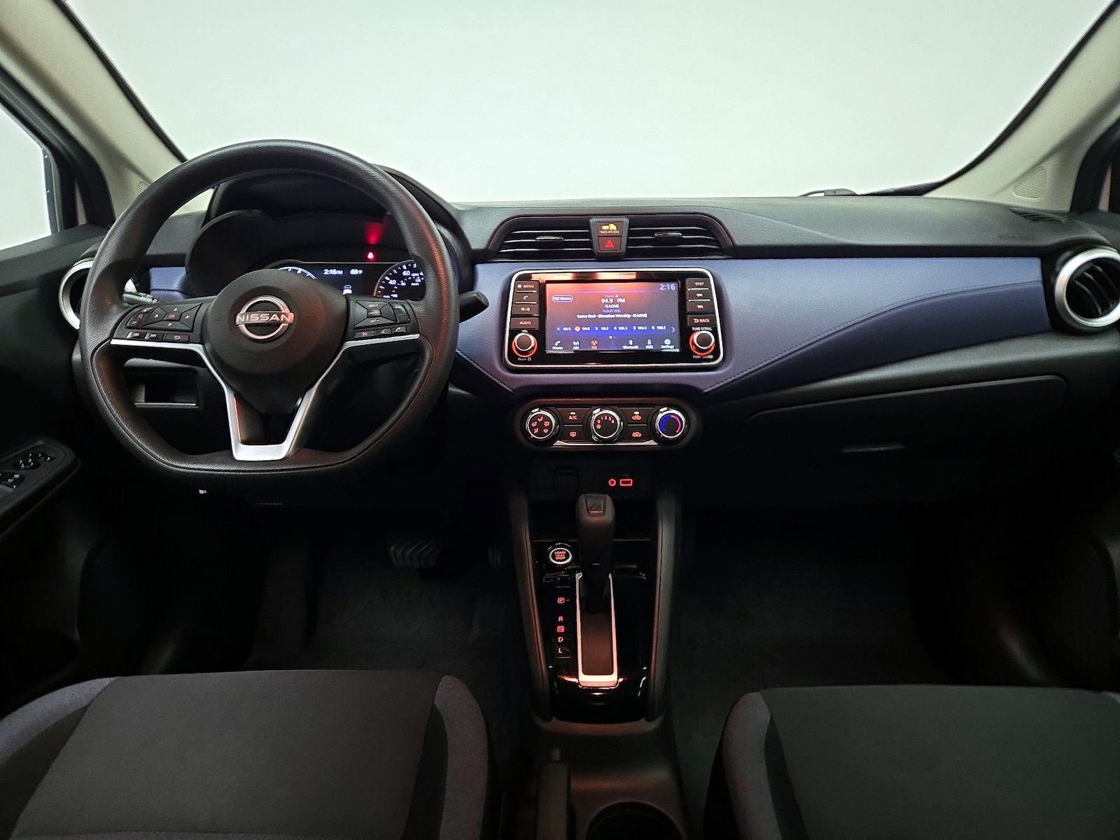 2024 Nissan Versa Sedan SV - Photo 10