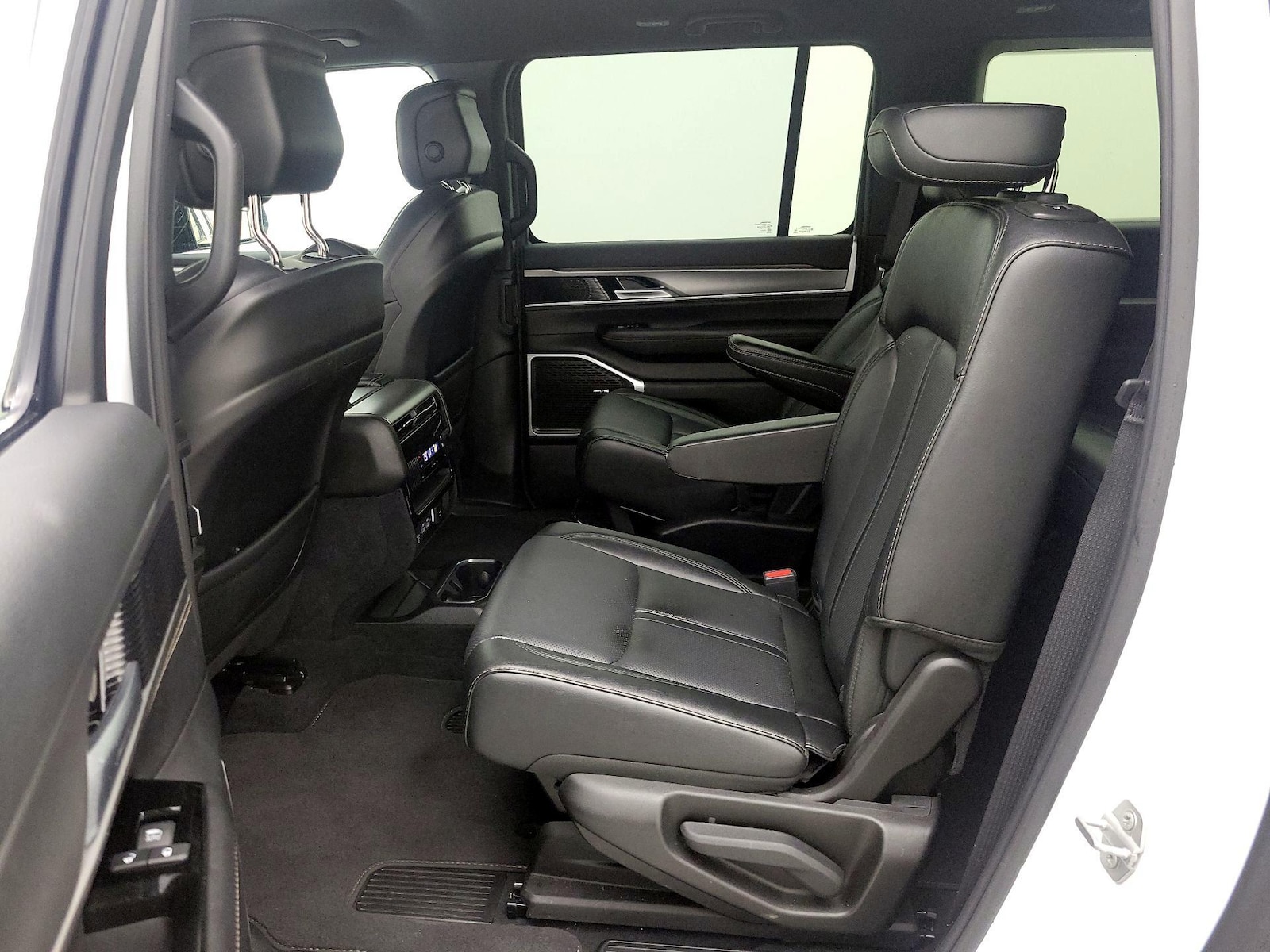 Rear Air Conditioning