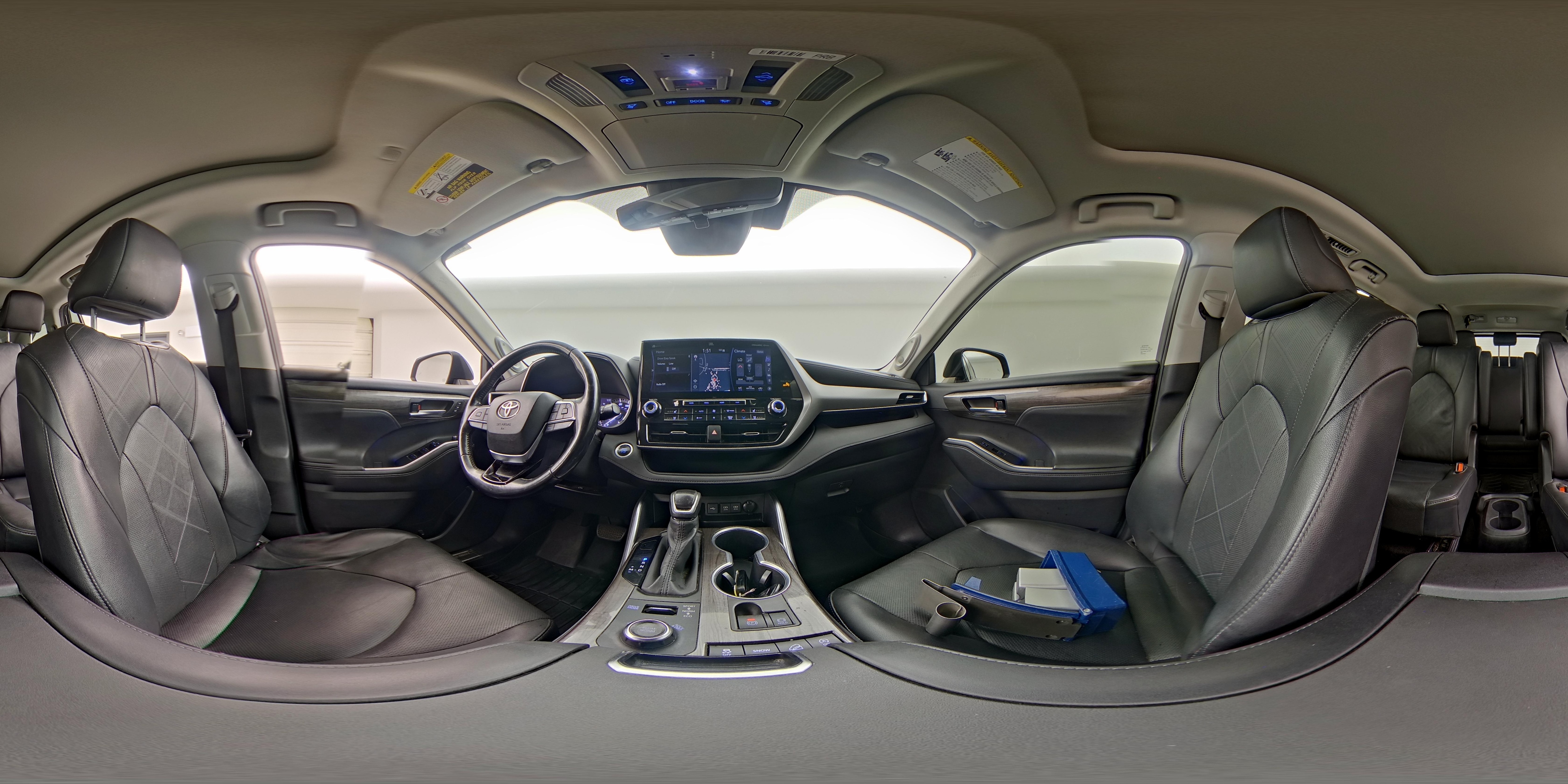 2020 Toyota Highlander Platinum - Photo 28