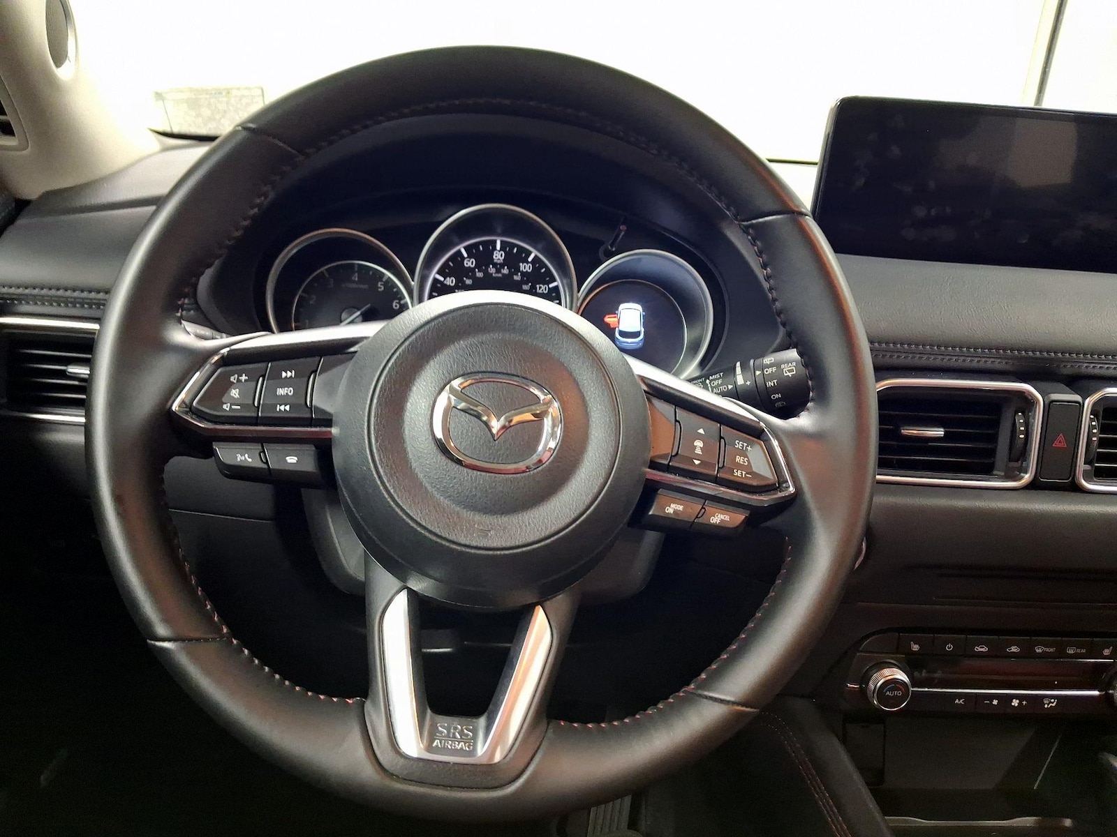 2025 Mazda CX-5 S Carbon Edition - Photo 11