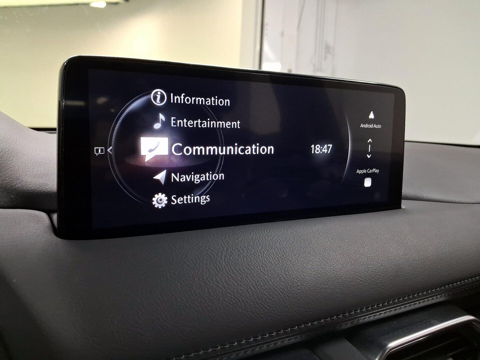 2025 Mazda CX-5 S Carbon Edition - Photo 14