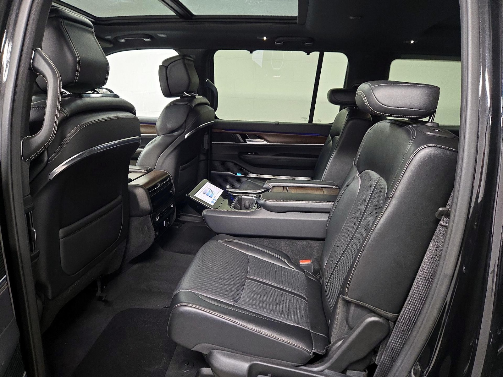 Rear Air Conditioning