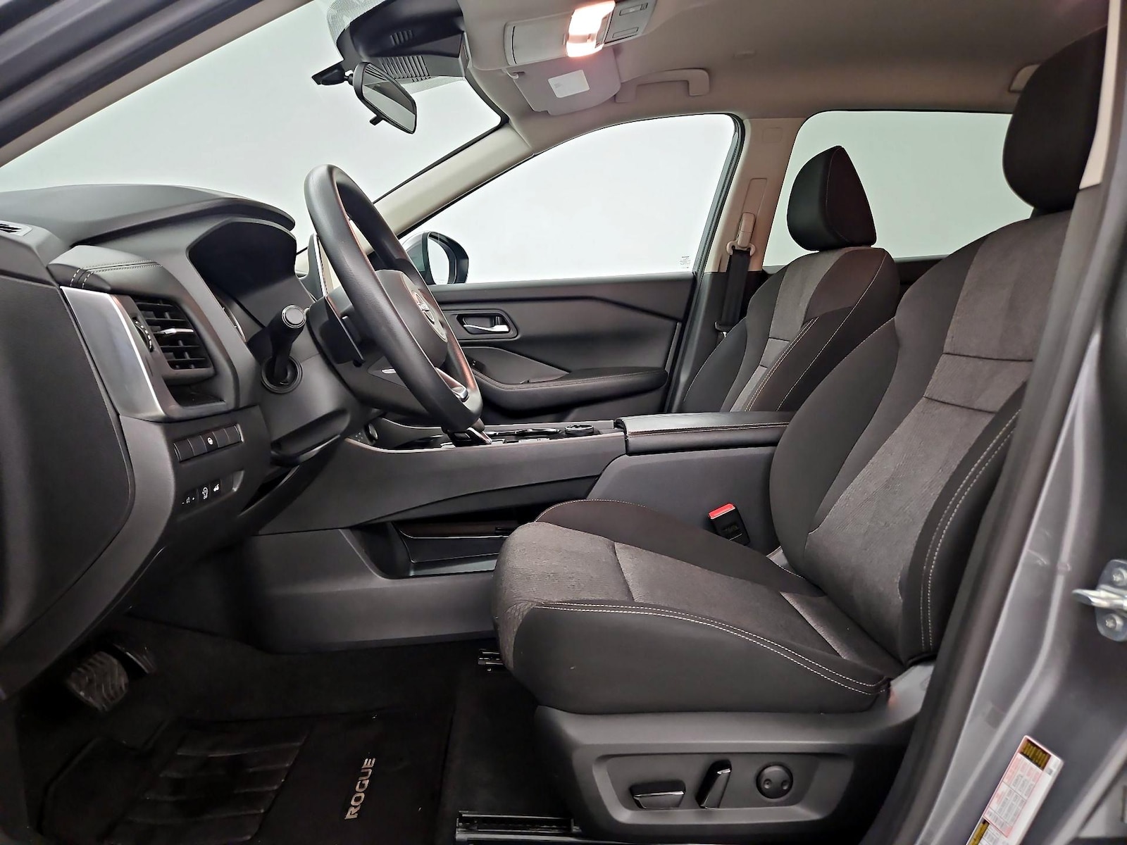 Power Seat(s) & Side Airbags
