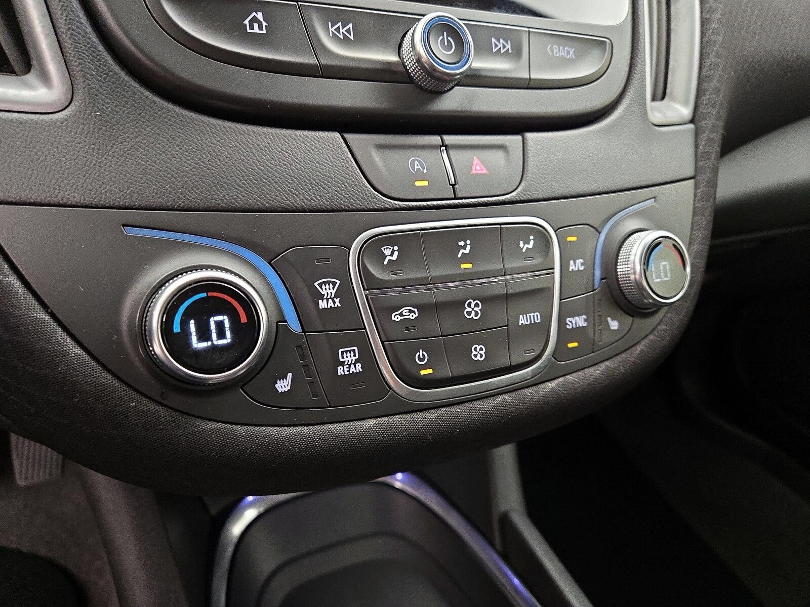2025 Chevrolet Malibu 1LT - Photo 18