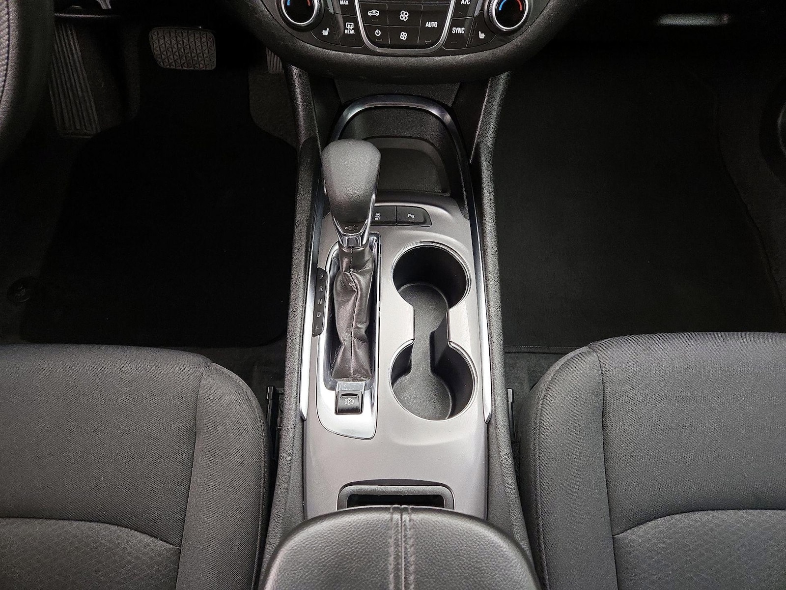 2025 Chevrolet Malibu 1LT - Photo 18