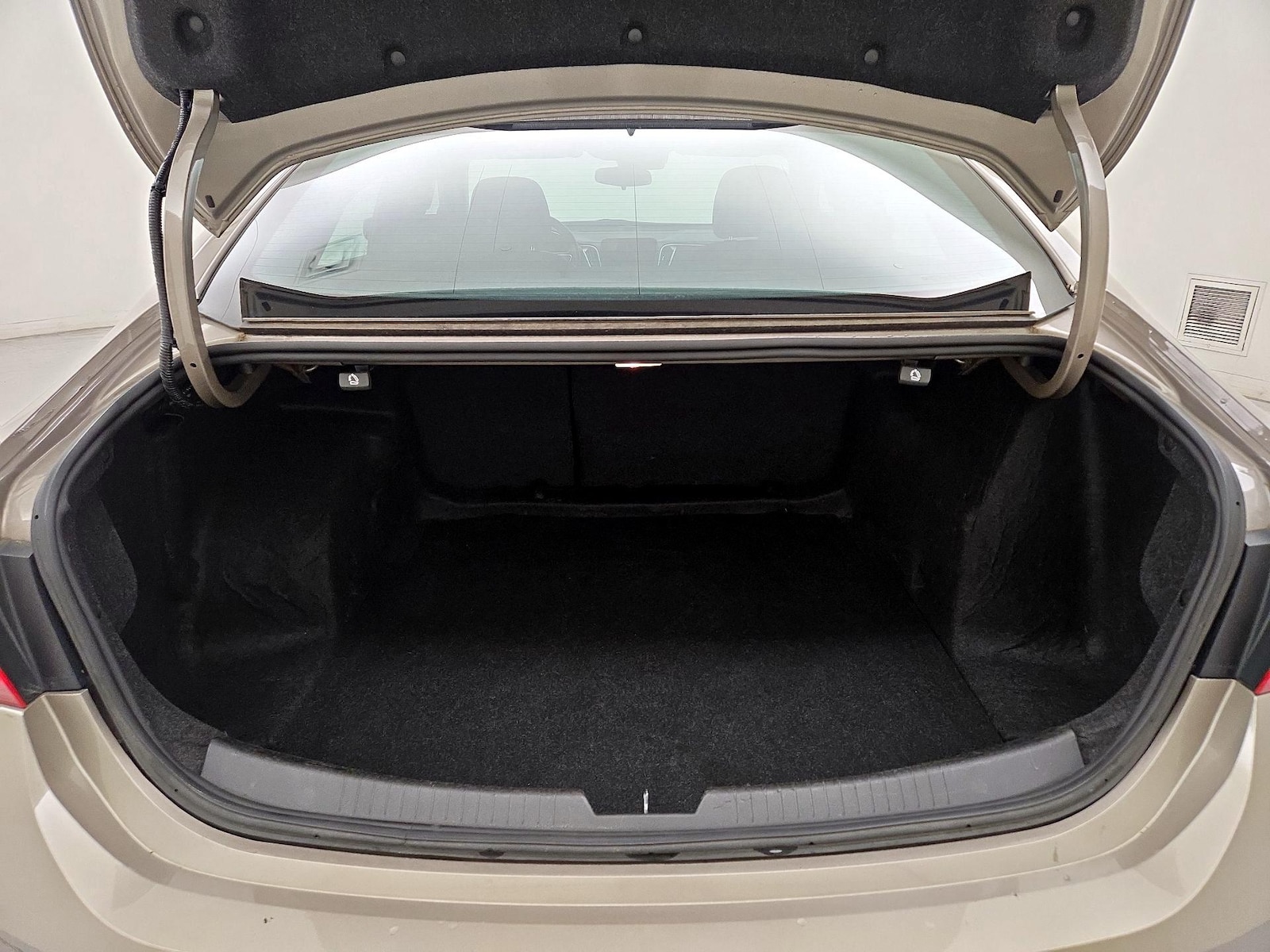 2025 Chevrolet Malibu 1LT - Photo 21