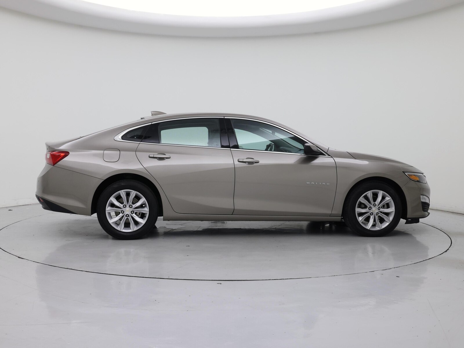 2025 Chevrolet Malibu 1LT - Photo 8