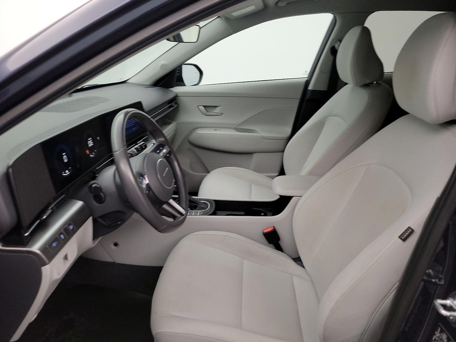 Power Seat(s) & Side Airbags