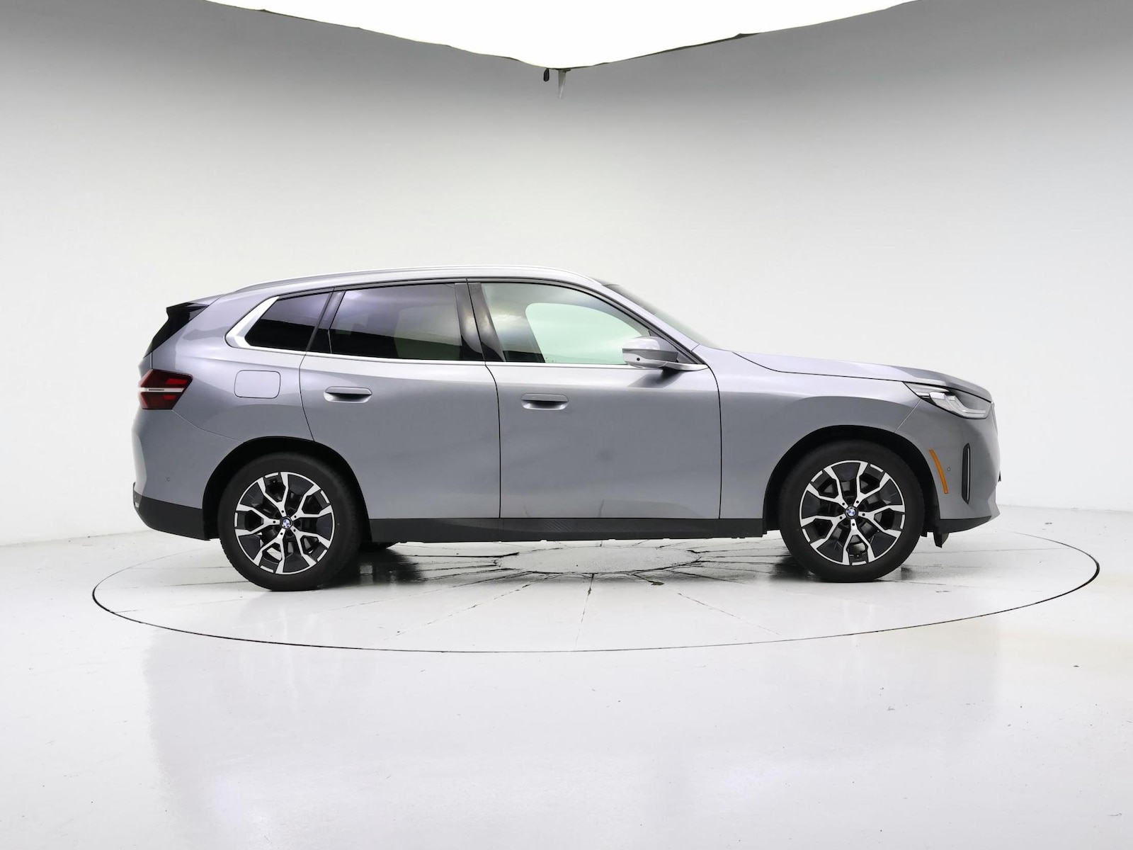 2026 BMW X3 30 - Photo 8