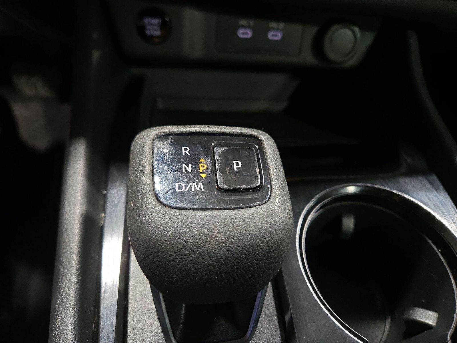 2026 Nissan Rogue SV - Photo 18