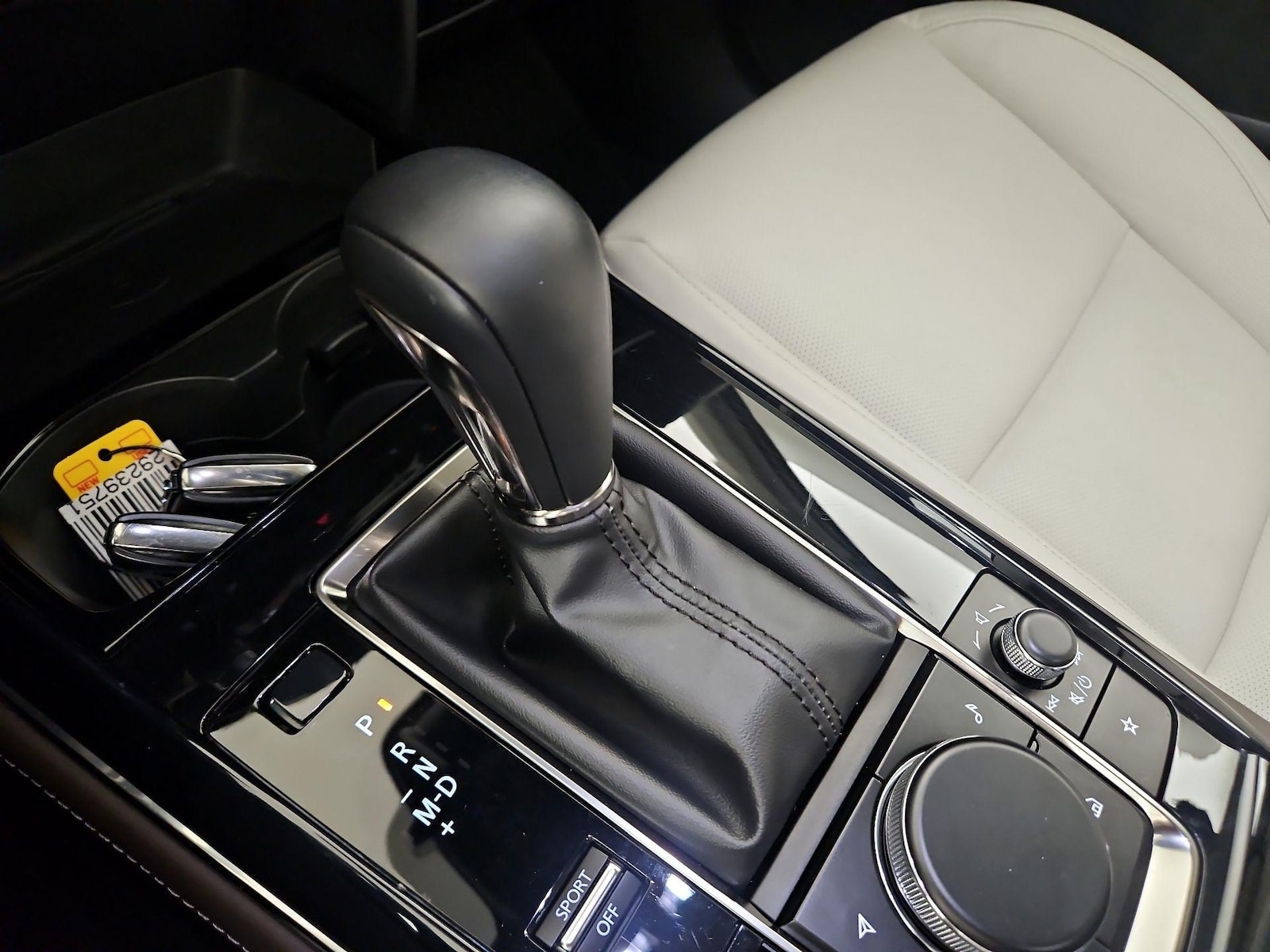 2025 Mazda CX-30 Turbo Premium - Photo 18