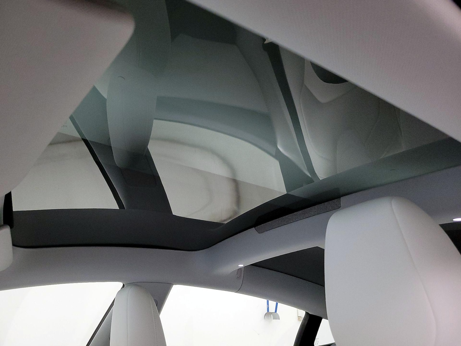Skylight(s) & Overhead Airbags