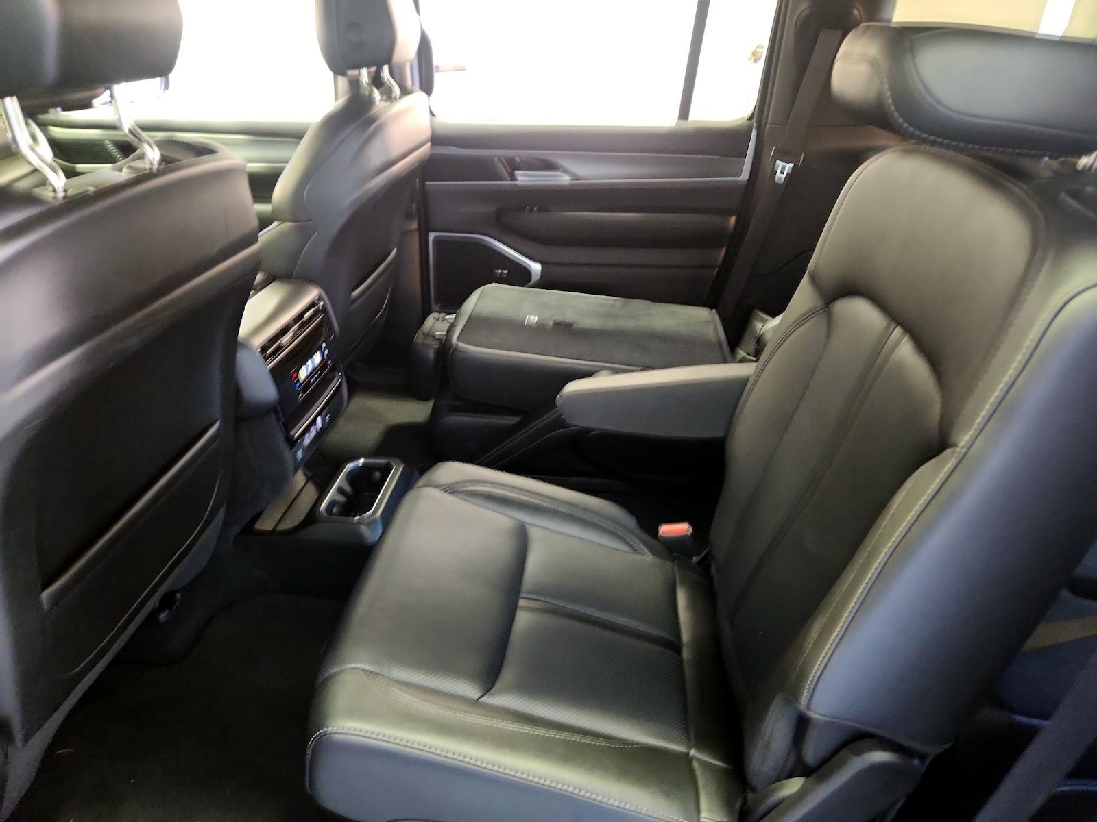 Rear Air Conditioning
