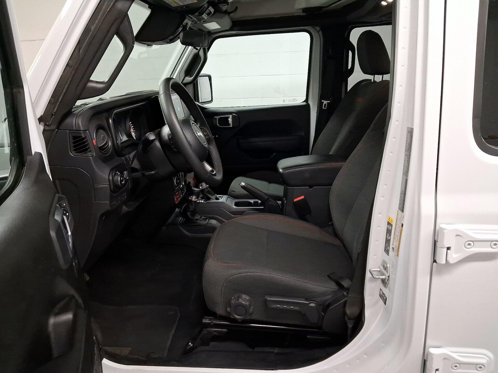 Power Seat(s) & Side Airbags