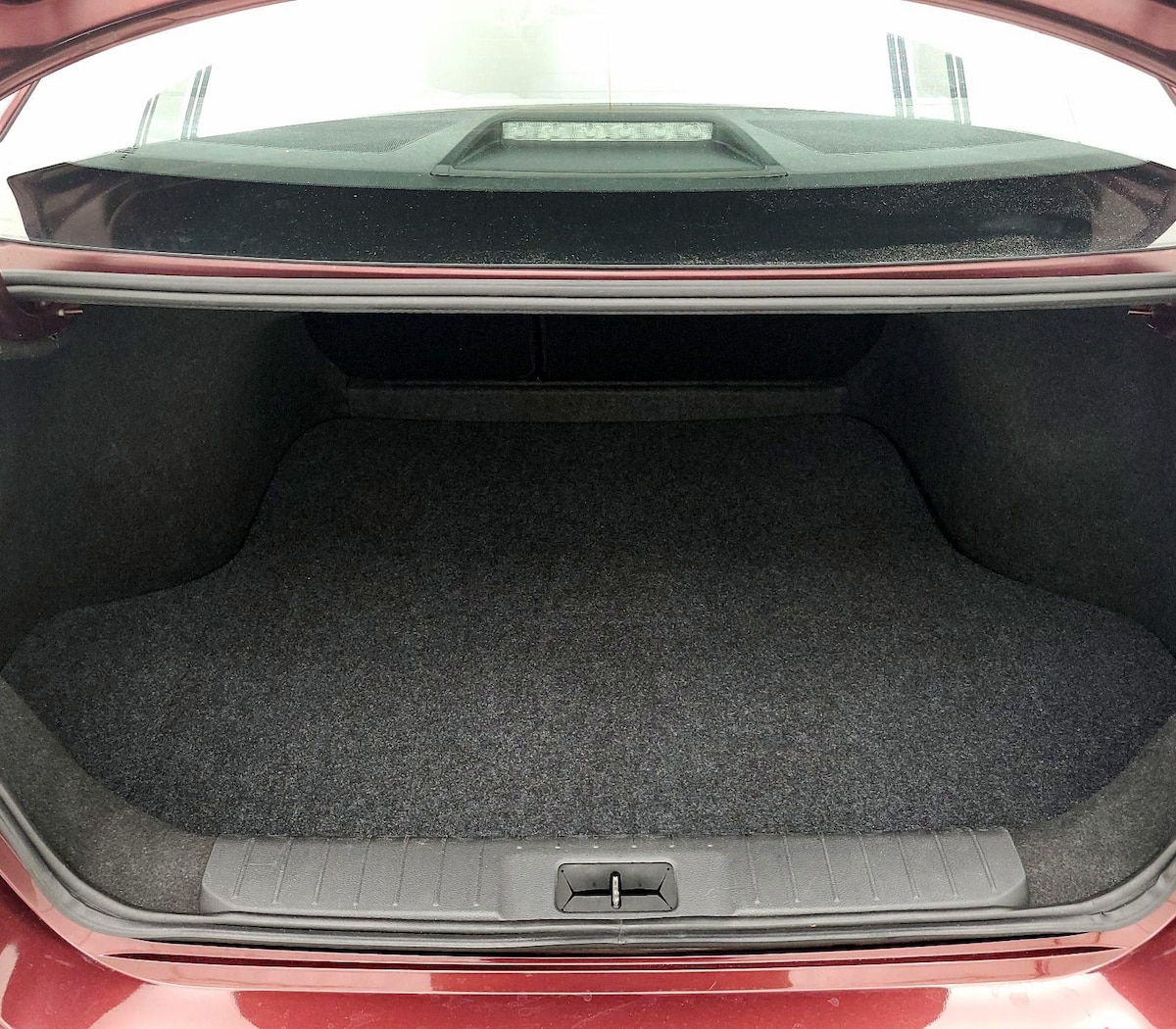Trunk/Cargo (Seats Up)