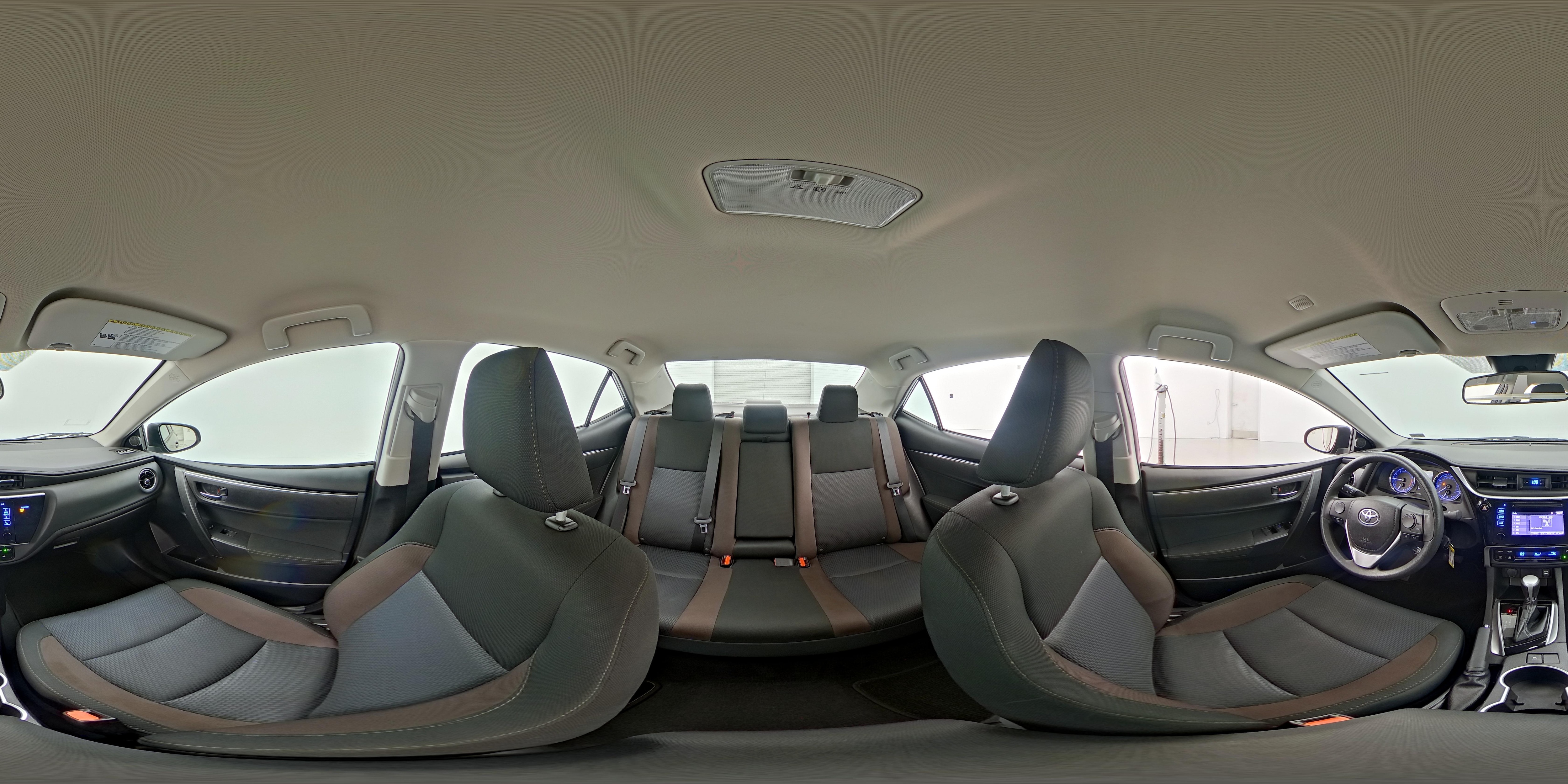 2019 Toyota Corolla LE - Photo 23